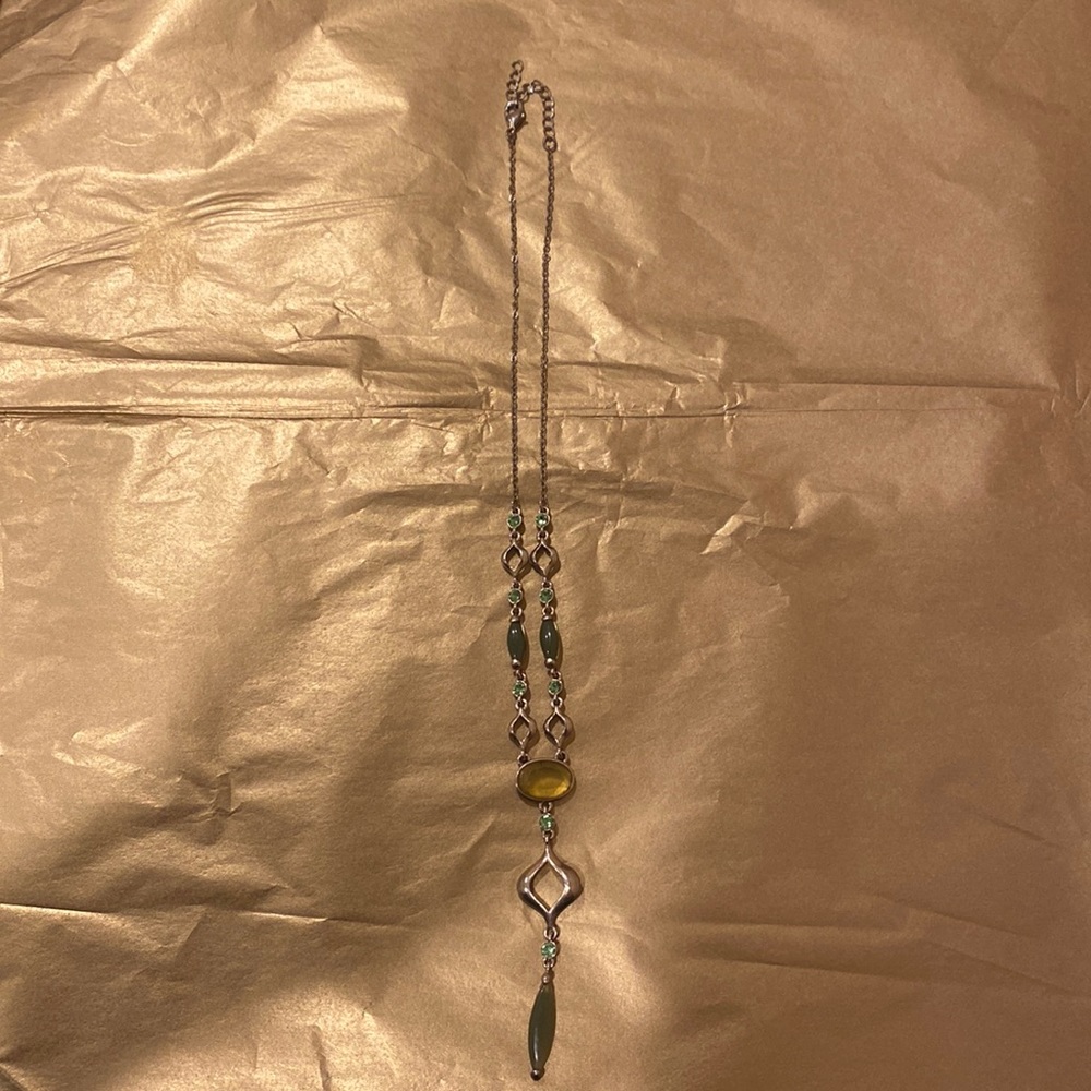 Drop pendant gold tone necklace with green and yellow beads